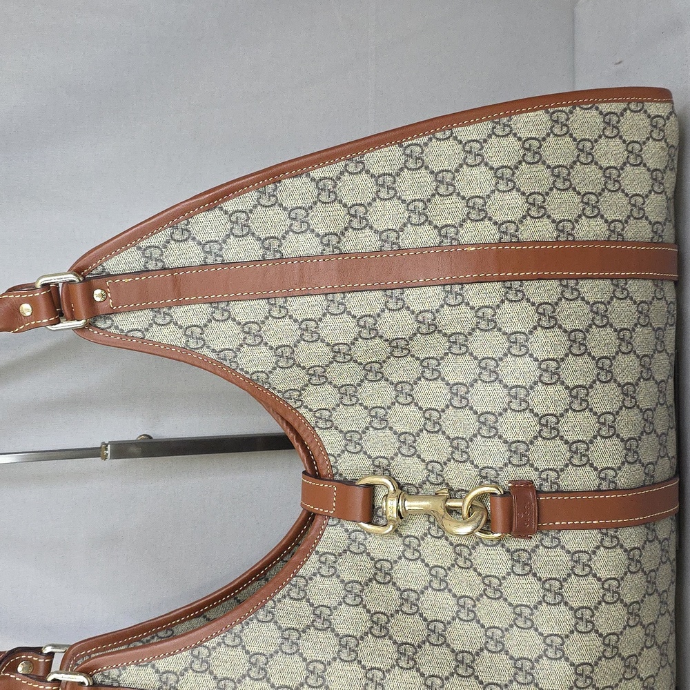 GUCCI GG Supreme Joy Shoulder Bag - Picture 4 of 16